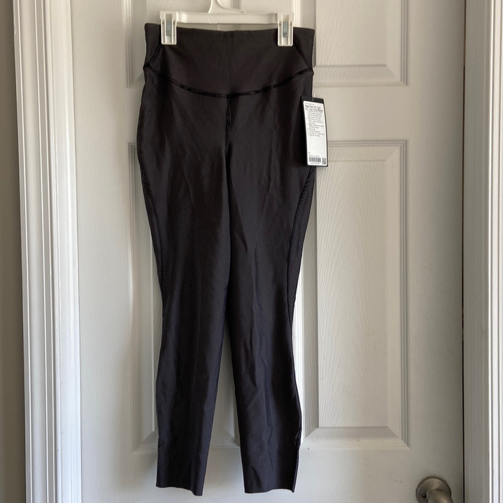 Lululemon leggings size 6-NWT